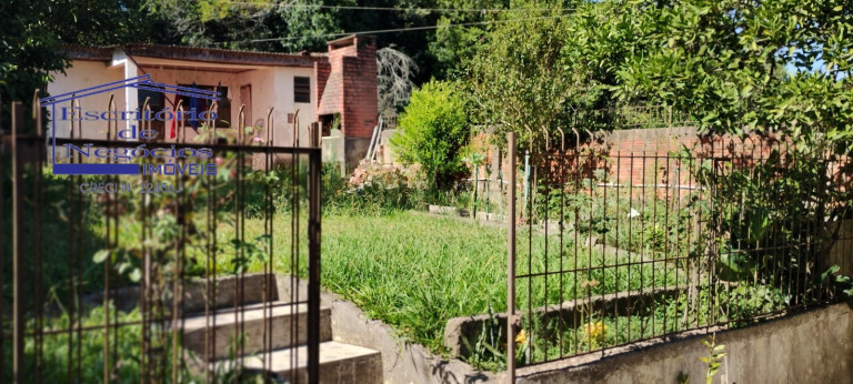 Imagem Casa com 4 Quartos à Venda, 250 m² em Agronomia - Porto Alegre Imagem Casa com 4 Quartos à Venda, 250 m² em Agronomia - Porto Alegre
