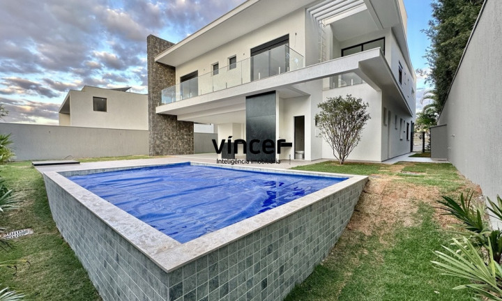 Imagem Casa com 5 Quartos à Venda, 496 m² em Residencial Alphaville Flamboyant - Goiânia Imagem Casa com 5 Quartos à Venda, 496 m² em Residencial Alphaville Flamboyant - Goiânia