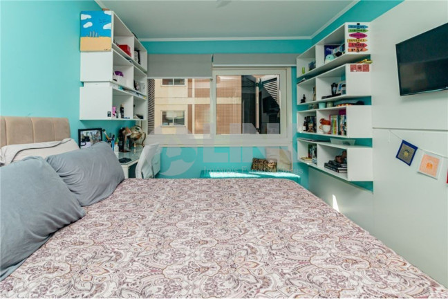 Imagem Apartamento com 3 Quartos à Venda, 144 m² em Moinhos De Vento - Porto Alegre