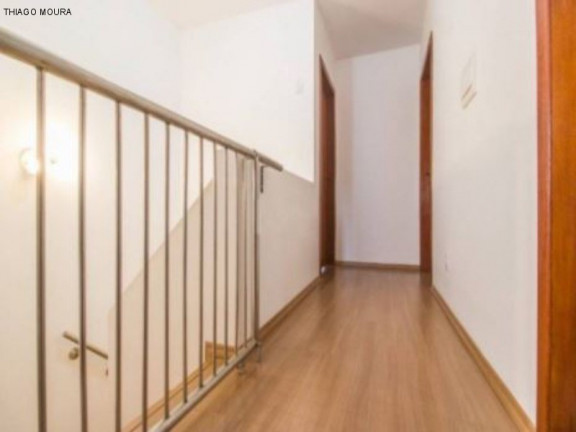 Imagem Sobrado com 3 Quartos à Venda, 147 m² em Jardim Itu - Porto Alegre Imagem Sobrado com 3 Quartos à Venda, 147 m² em Jardim Itu - Porto Alegre
