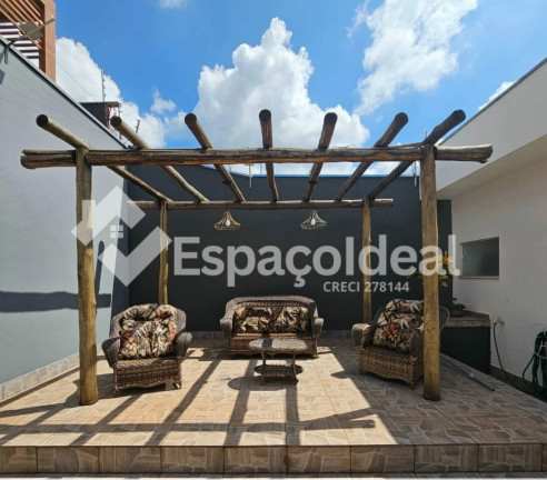 Imagem Casa com 3 Quartos à Venda, 206 m² em Jardim Itamaraty - Lençóis Paulista Imagem Casa com 3 Quartos à Venda, 206 m² em Jardim Itamaraty - Lençóis Paulista