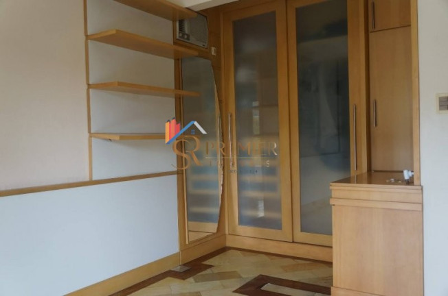 Imagem Casa com 4 Quartos à Venda, 320 m² em Córrego Grande - Florianópolis