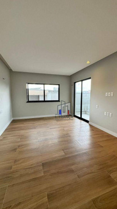 Imagem Casa com 4 Quartos à Venda, 252 m² em Coité - Eusébio Imagem Casa com 4 Quartos à Venda, 252 m² em Coité - Eusébio