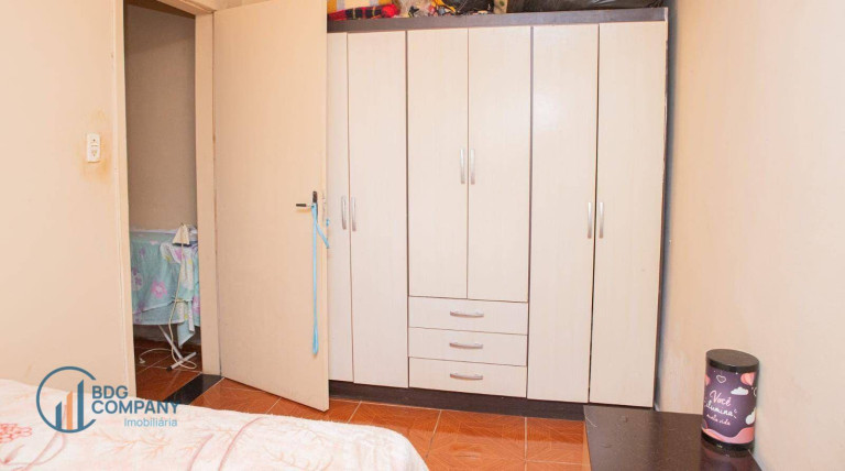 Imagem Casa com 3 Quartos à Venda, 75 m² em Contorno - Ponta Grossa Imagem Casa com 3 Quartos à Venda, 75 m² em Contorno - Ponta Grossa