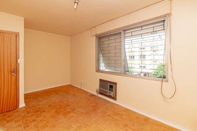 Imagem Imóvel com 2 Quartos à Venda, 78 m² em Santana - Porto Alegre Imagem Imóvel com 2 Quartos à Venda, 78 m² em Santana - Porto Alegre