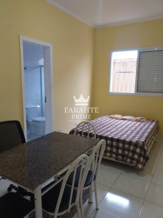 Imagem Casa com 3 Quartos à Venda, 291 m² em Canto Do Forte - Praia Grande Imagem Casa com 3 Quartos à Venda, 291 m² em Canto Do Forte - Praia Grande
