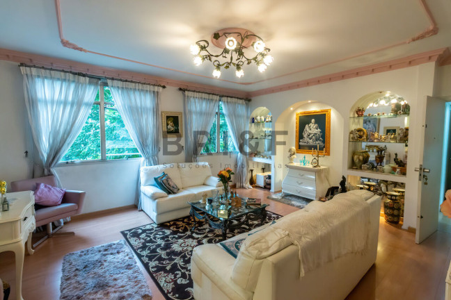 Apartamento com 3 Quartos à Venda, 188 m² em Jardim Paulista - São Paulo