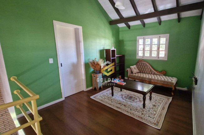 Imagem Casa com 3 Quartos à Venda, 270 m² em Centro - Tijucas Imagem Casa com 3 Quartos à Venda, 270 m² em Centro - Tijucas