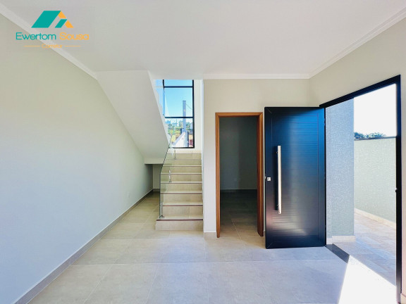 Imagem Casa com 4 Quartos à Venda, 136 m² em Jardim Do Lago - Atibaia Imagem Casa com 4 Quartos à Venda, 136 m² em Jardim Do Lago - Atibaia