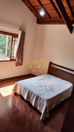 Imagem Casa de Condomínio com 3 Quartos à Venda, 840 m² em São Paulo
