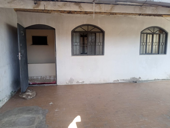 Casa com 3 Quartos à Venda, 270 m² em Centro - Mesquita