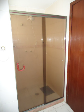 Imagem Imóvel com 4 Quartos para Alugar, 300 m² em Centro - São Gonçalo Imagem Imóvel com 4 Quartos para Alugar, 300 m² em Centro - São Gonçalo