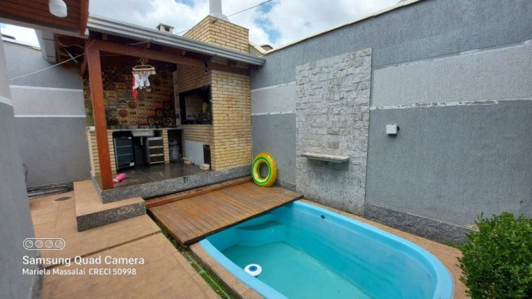 Imagem Casa com 2 Quartos à Venda, 70 m² em Parque Granja Esperança - Cachoeirinha