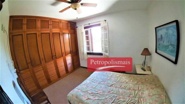 Imagem Casa com 3 Quartos à Venda, em São Sebastião - Petrópolis Imagem Casa com 3 Quartos à Venda, em São Sebastião - Petrópolis