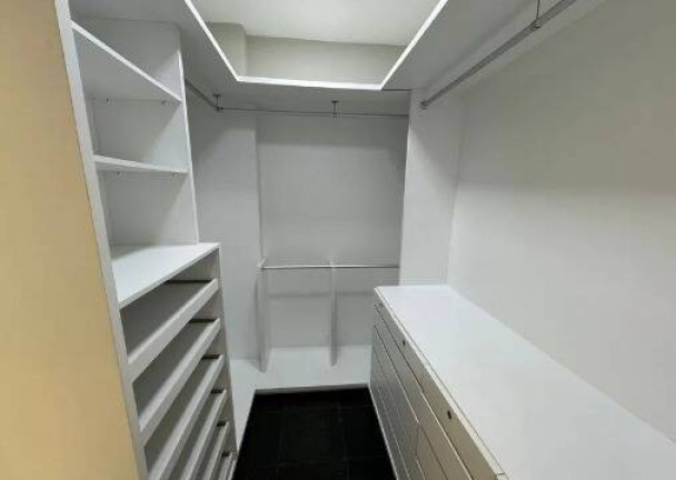 Imagem Apartamento com 3 Quartos à Venda, 178 m² em Meireles - Fortaleza Imagem Apartamento com 3 Quartos à Venda, 178 m² em Meireles - Fortaleza