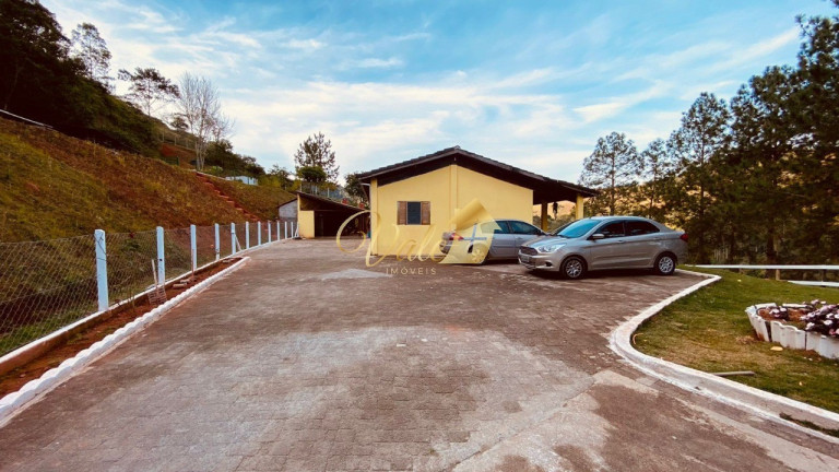 Imagem Imóvel com 3 Quartos à Venda, 220 m² em Centro - Monteiro Lobato Imagem Imóvel com 3 Quartos à Venda, 220 m² em Centro - Monteiro Lobato