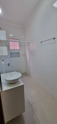 Imagem Casa com 2 Quartos à Venda, 144 m² em Bauru Imagem Casa com 2 Quartos à Venda, 144 m² em Bauru