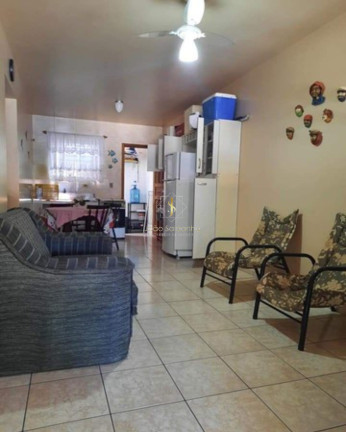 Imagem Casa com 2 Quartos à Venda, 75 m² em Balneário Eliane - Guaratuba Imagem Casa com 2 Quartos à Venda, 75 m² em Balneário Eliane - Guaratuba