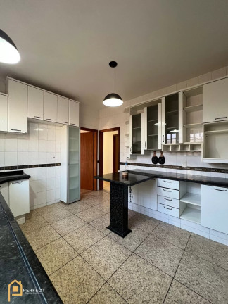 Imagem Casa com 5 Quartos à Venda, 280 m² em Alto Do Cristo - Taubaté Imagem Casa com 5 Quartos à Venda, 280 m² em Alto Do Cristo - Taubaté