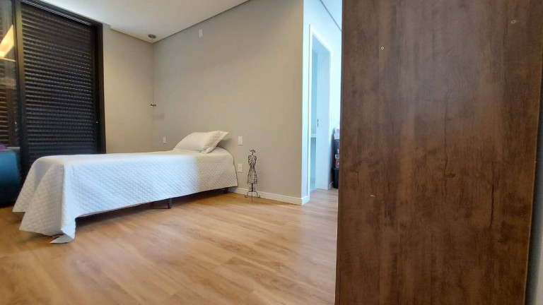 Imagem Casa com 3 Quartos à Venda, 300 m² em Campos Do Conde Versailles - Tremembé Imagem Casa com 3 Quartos à Venda, 300 m² em Campos Do Conde Versailles - Tremembé