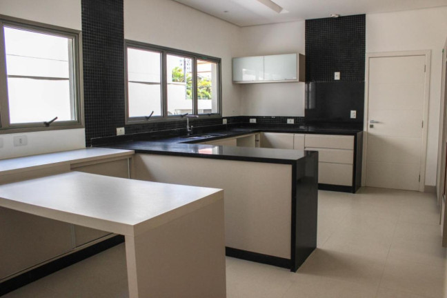 Imagem Casa de Condomínio com 4 Quartos à Venda, 560 m² em Alphaville Residencial Um - Barueri