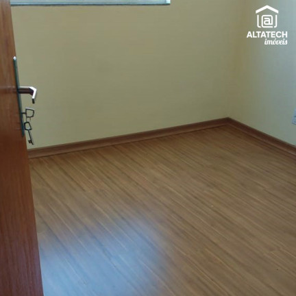 Imagem Imóvel com 2 Quartos à Venda, 60 m² em Jardim Vitória - Poços De Caldas Imagem Imóvel com 2 Quartos à Venda, 60 m² em Jardim Vitória - Poços De Caldas