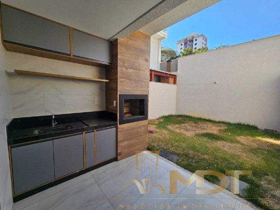 Imagem Casa com 3 Quartos à Venda, 190 m² em Itapoã - Belo Horizonte Imagem Casa com 3 Quartos à Venda, 190 m² em Itapoã - Belo Horizonte