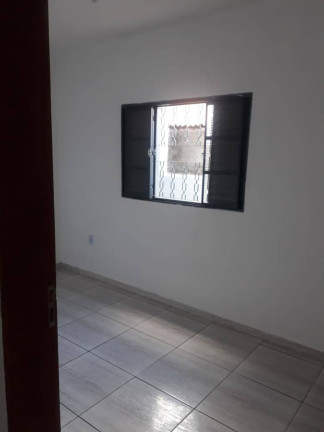 Imagem Sobrado com 2 Quartos à Venda, em Jardim Guaíba - Sorocaba Imagem Sobrado com 2 Quartos à Venda, em Jardim Guaíba - Sorocaba