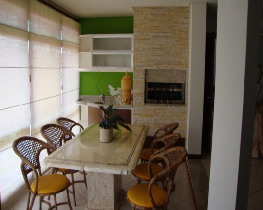 Imagem Imóvel com 3 Quartos à Venda, em Centro - Nova Petrópolis Imagem Imóvel com 3 Quartos à Venda, em Centro - Nova Petrópolis