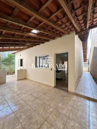 Imagem Casa com 3 Quartos à Venda, 120 m² em Centro - Extrema Imagem Casa com 3 Quartos à Venda, 120 m² em Centro - Extrema