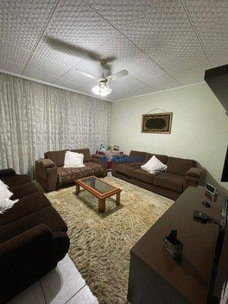 Imagem Casa com 5 Quartos à Venda, 363 m² em Jardim Monte Carmelo - Guarulhos Imagem Casa com 5 Quartos à Venda, 363 m² em Jardim Monte Carmelo - Guarulhos