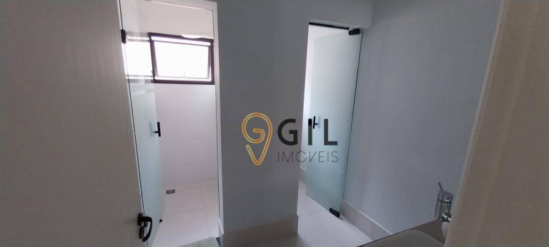 Imagem Sobrado com 3 Quartos para Alugar, 378 m² em Vila Zezé - Jacareí