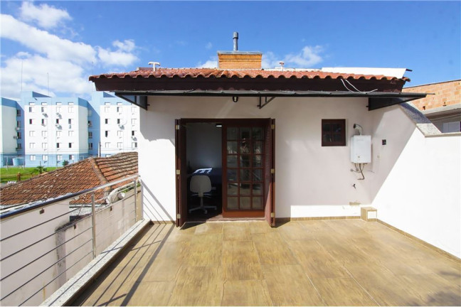 Imagem Casa com 5 Quartos à Venda, em São José - Porto Alegre Imagem Casa com 5 Quartos à Venda, em São José - Porto Alegre