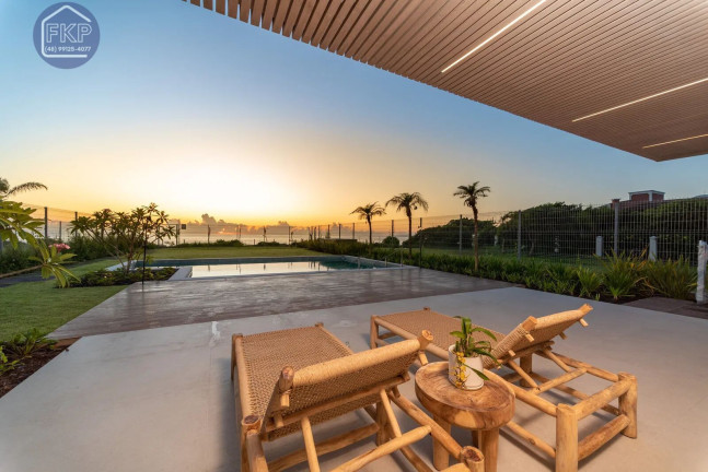 Imagem Casa com 6 Quartos à Venda, 458 m² em Praia Do Estaleiro - Balneário Camboriú