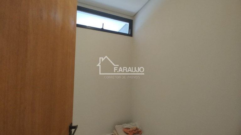 Imagem Imóvel com 3 Quartos à Venda, em Cajuru Do Sul - Sorocaba Imagem Imóvel com 3 Quartos à Venda, em Cajuru Do Sul - Sorocaba