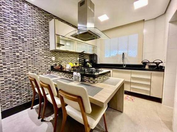 Imagem Apartamento com 3 Quartos à Venda, 148 m² em Cabral - Contagem
