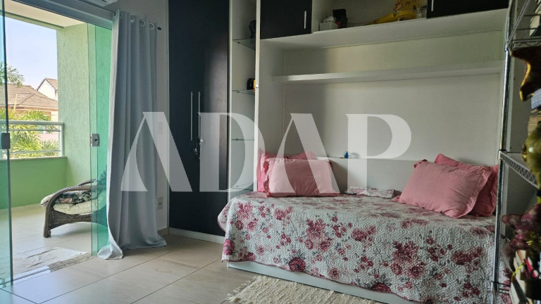 Imagem Casa com 3 Quartos à Venda, 270 m² em Vargem Pequena - Rio De Janeiro