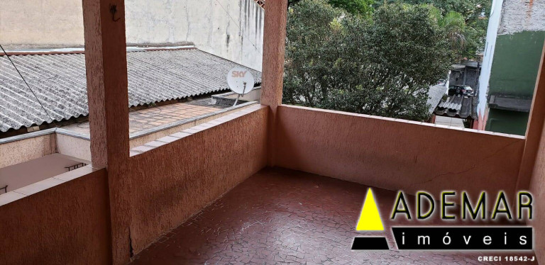 Imagem Casa com 2 Quartos à Venda, 140 m² em Centro - Diadema Imagem Casa com 2 Quartos à Venda, 140 m² em Centro - Diadema