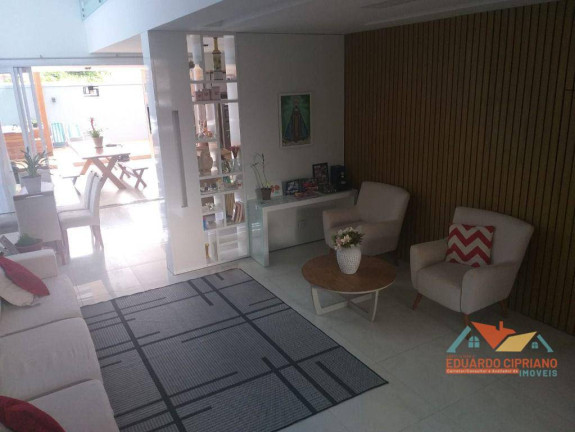 Imagem Casa com 3 Quartos à Venda, 240 m² em Massaguaçu - Caraguatatuba