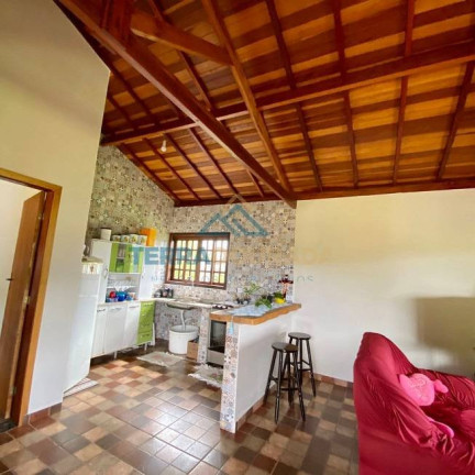 Imagem Imóvel com 2 Quartos à Venda, 45 m² em Centro - Gonçalves Imagem Imóvel com 2 Quartos à Venda, 45 m² em Centro - Gonçalves