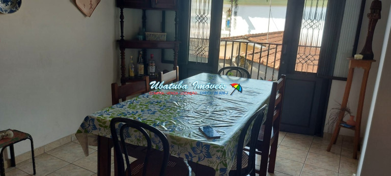 Imagem Sobrado com 3 Quartos à Venda, 462 m² em Centro - Ubatuba