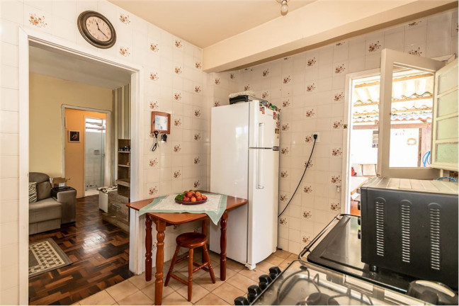 Imagem Casa com 3 Quartos à Venda,  em Santa Tereza - Porto Alegre