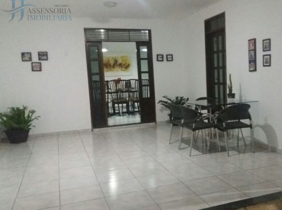 Imagem Casa com 4 Quartos para Alugar ou Temporada, 220 m² em Lagoa Nova - Natal Imagem Casa com 4 Quartos para Alugar ou Temporada, 220 m² em Lagoa Nova - Natal