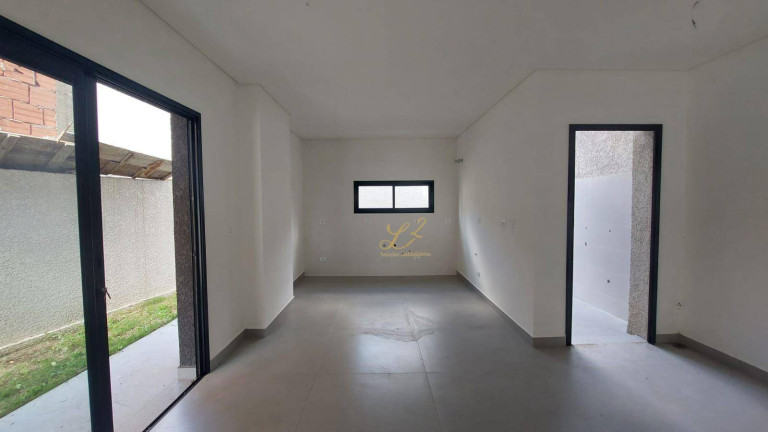 Imagem Casa com 3 Quartos à Venda, 191 m² em Santa Cândida - Curitiba Imagem Casa com 3 Quartos à Venda, 191 m² em Santa Cândida - Curitiba