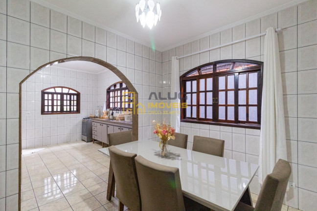 Imagem Casa com 3 Quartos à Venda, 180 m² em Remédios - Osasco Imagem Casa com 3 Quartos à Venda, 180 m² em Remédios - Osasco