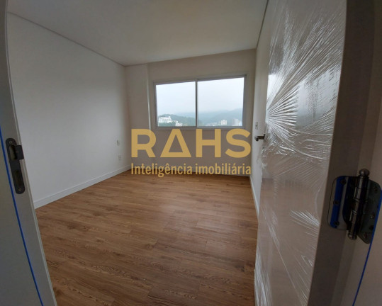 Imagem Cobertura com 4 Quartos à Venda, 289 m² em Praia Brava - Itajaí