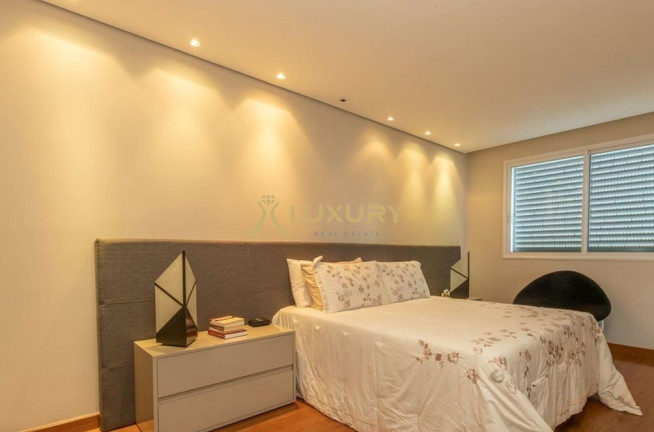 Imagem Imóvel com 4 Quartos à Venda, 274 m² em Vila Da Serra - Nova Lima Imagem Imóvel com 4 Quartos à Venda, 274 m² em Vila Da Serra - Nova Lima