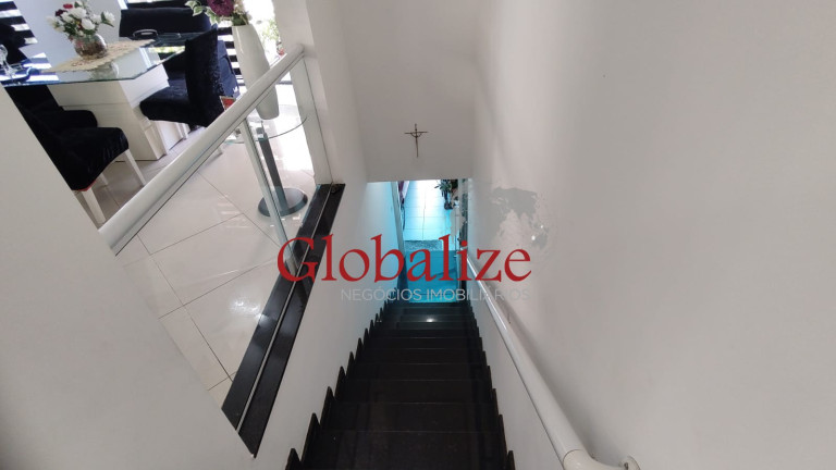 Imagem Casa com 4 Quartos à Venda, 109 m² em Embaré - Santos Imagem Casa com 4 Quartos à Venda, 109 m² em Embaré - Santos