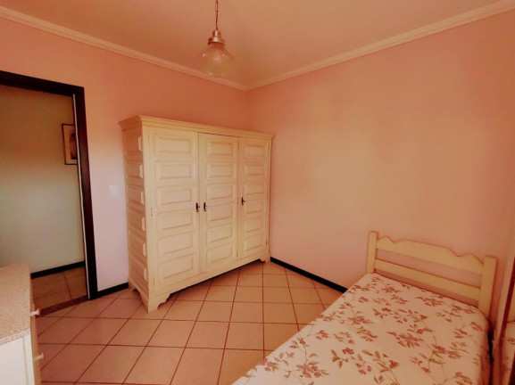 Imagem Casa com 5 Quartos à Venda, 411 m² em Floresta - Joinville