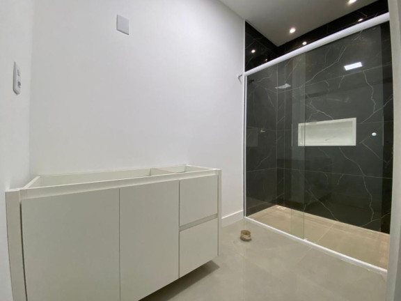 Imagem Sobrado com 4 Quartos à Venda, 160 m² em Guarani - Capao Da Canoa Imagem Sobrado com 4 Quartos à Venda, 160 m² em Guarani - Capao Da Canoa